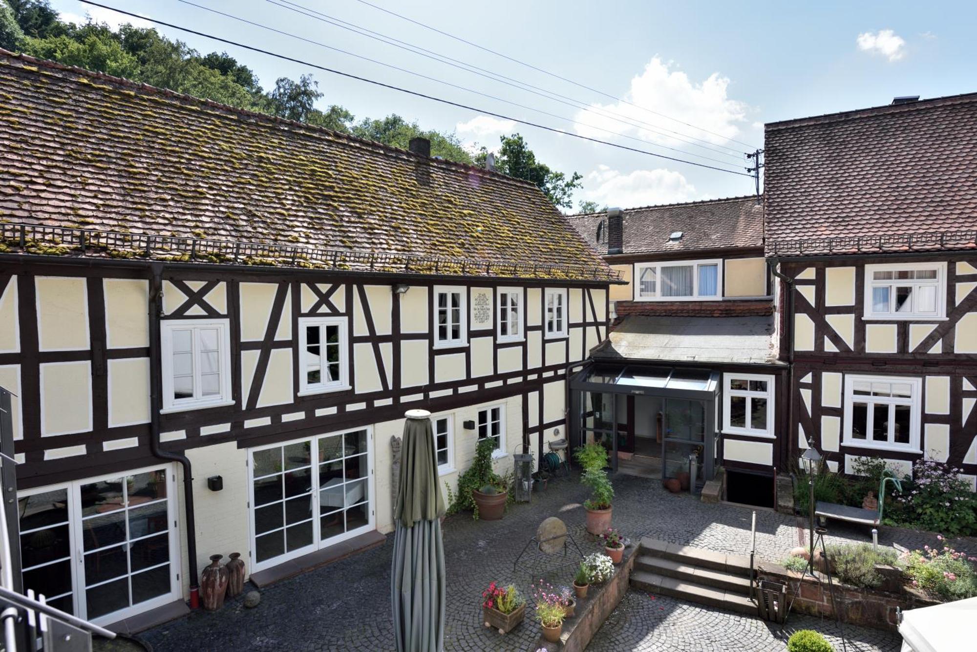 Hotel Dammuehle Marburg Экстерьер фото